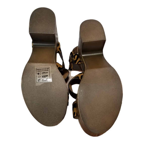 New Qupid Triple Band Open Toe Chunky Faux Leopard Suede Platform Heels … - Picture 11 of 14